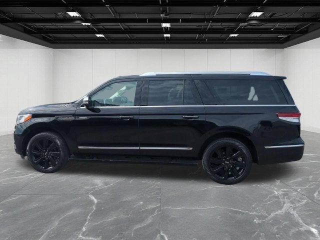 2022 Lincoln Navigator L Black Label