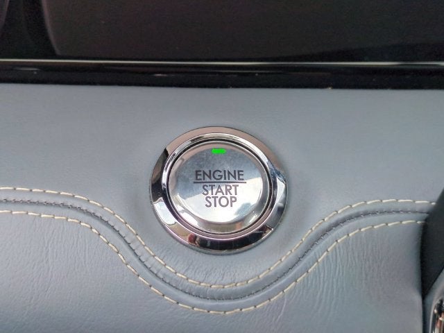 2022 Lincoln Navigator L Black Label