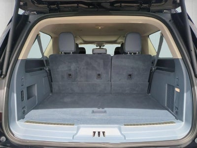 2022 Lincoln Navigator L Black Label