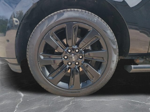2022 Lincoln Navigator L Black Label