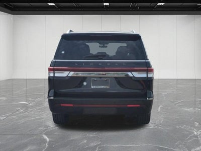 2022 Lincoln Navigator L Black Label