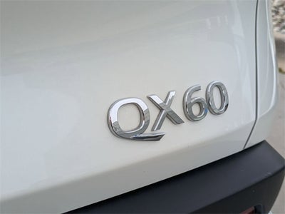 2025 INFINITI QX60 LUXE