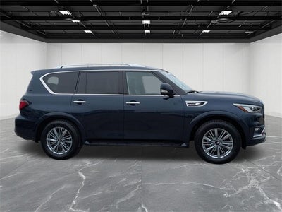 2024 INFINITI QX80 LUXE