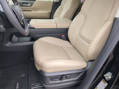 2025 INFINITI QX80 PURE