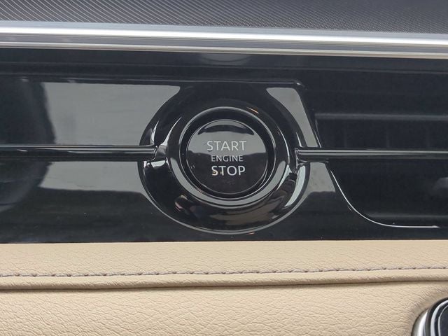 2025 INFINITI QX80 PURE