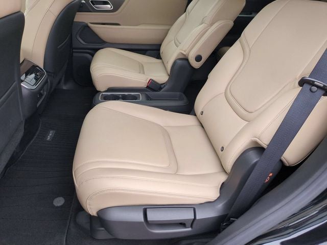 2025 INFINITI QX80 PURE