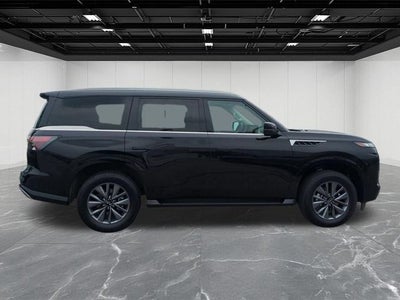 2025 INFINITI QX80 PURE