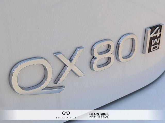 2026 INFINITI QX80 LUXE