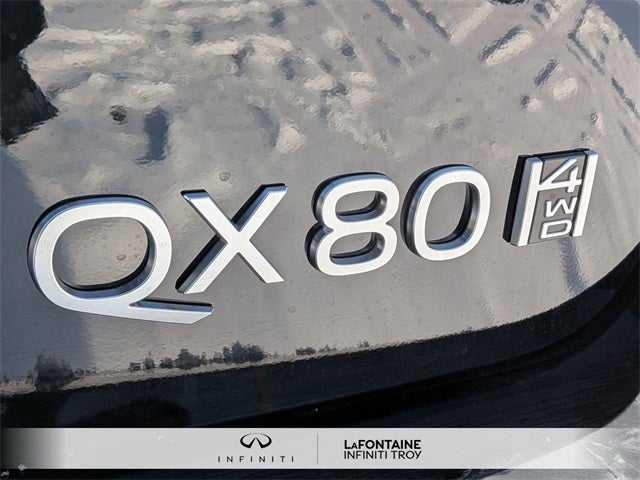 2026 INFINITI QX80 LUXE