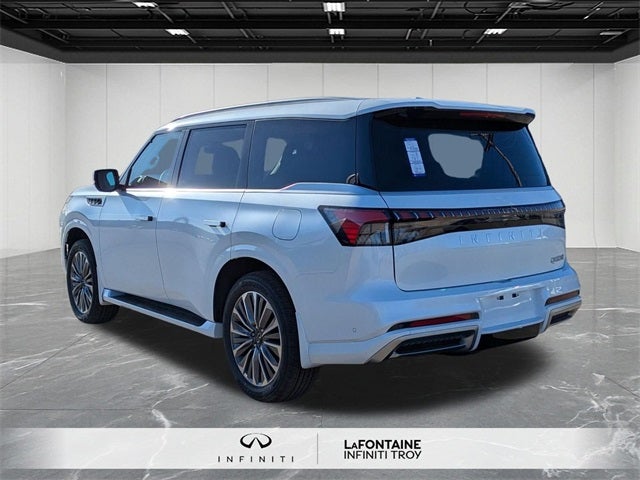 2026 INFINITI QX80 LUXE