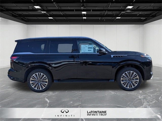 2026 INFINITI QX80 LUXE