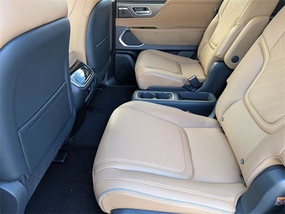 2026 INFINITI QX80 LUXE