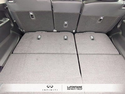 2027 INFINITI QX80 LUXE