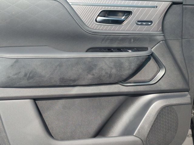 2027 INFINITI QX80 AUTOGRAPH