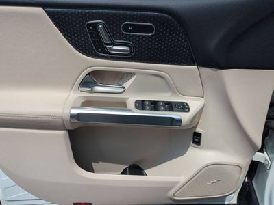 2025 Mercedes-Benz GLB GLB 250 4MATIC®