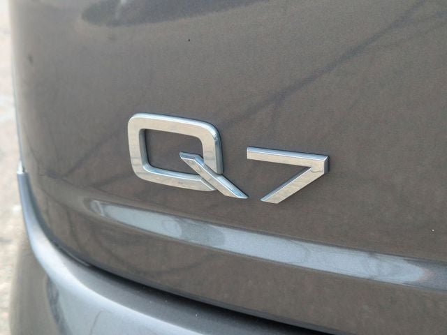 2019 Audi Q7 55 Premium Plus quattro