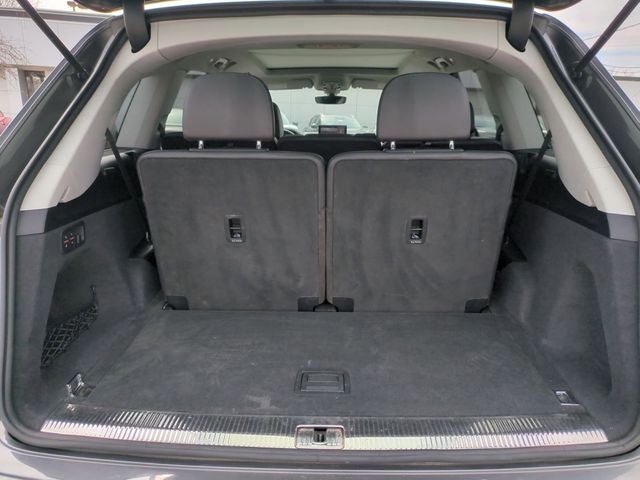 2019 Audi Q7 55 Premium Plus quattro