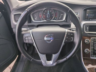 2015 Volvo V60 T5 Platinum