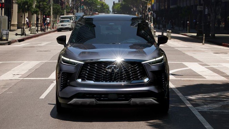 New INFINITI QX60 driving the roads of Walled Lake MI